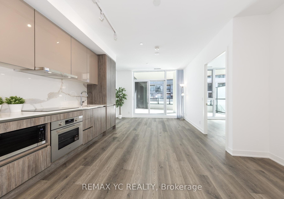 180-front-street-e-toronto-ontario-c12835008