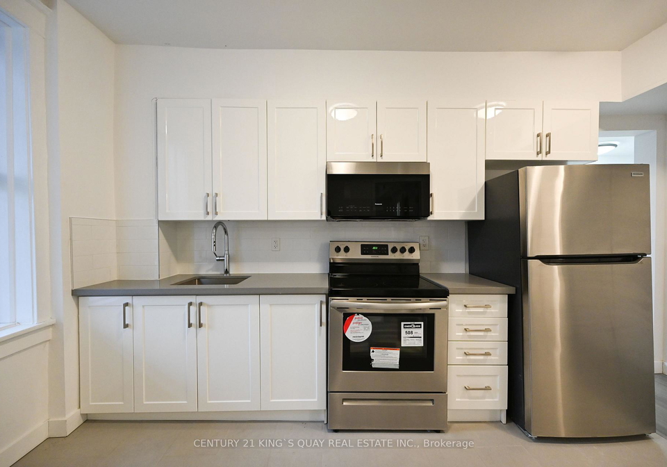 1a-leonard-avenue-toronto-ontario-c12835128