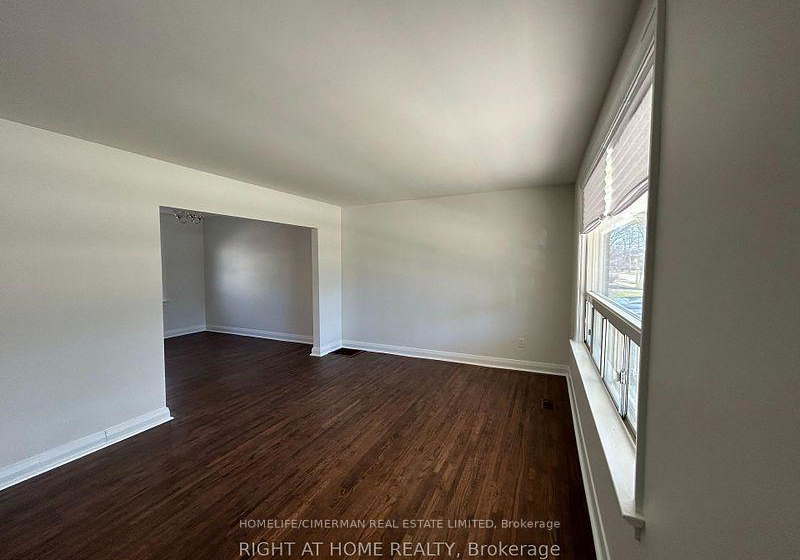 50-moore-park-avenue-toronto-ontario-c12835156