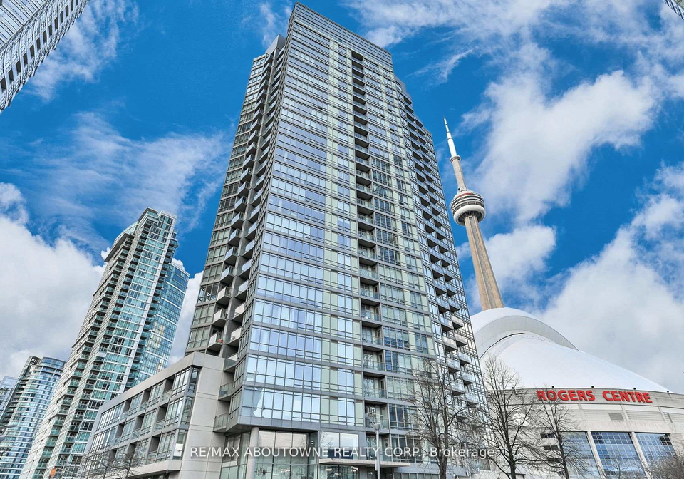 3-navy-wharf-court-toronto-ontario-c12835358