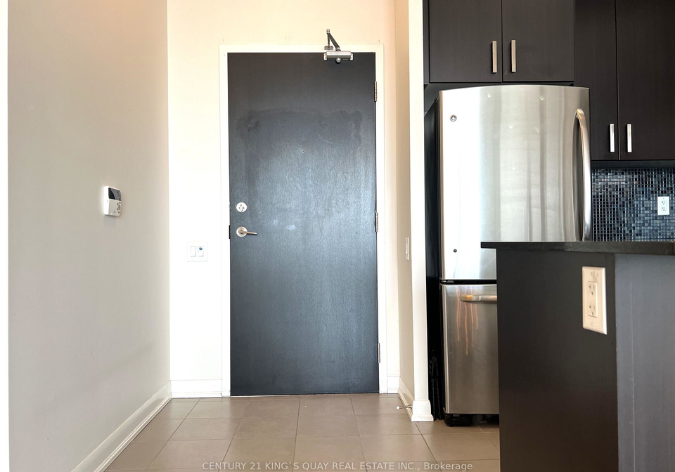 17-anndale-drive-north-york-ontario-c12835690