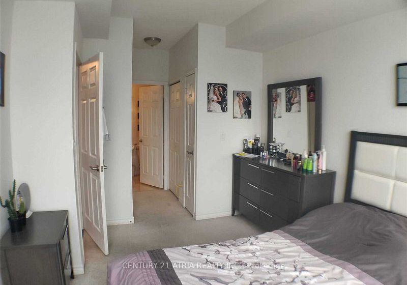 18-holmes-avenue-north-york-ontario-c12835882