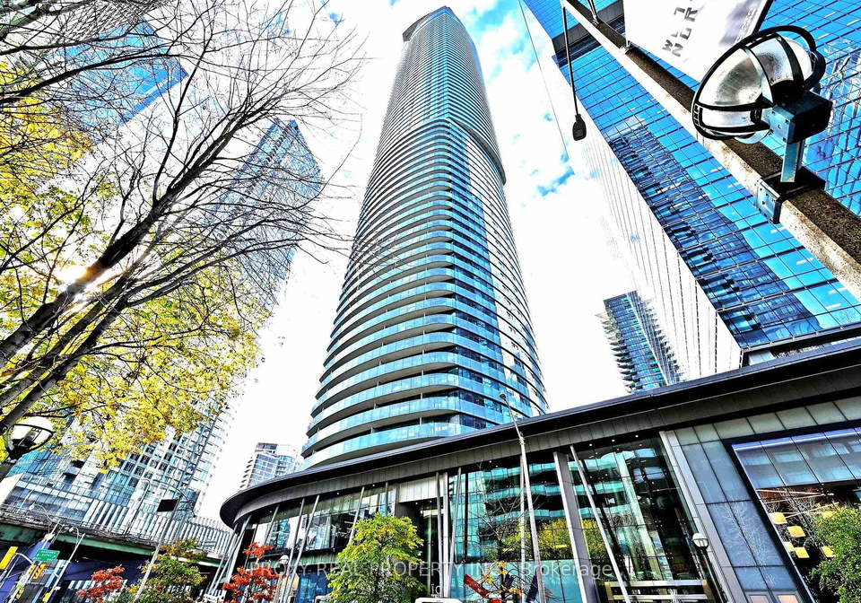 12-york-street-toronto-ontario-c12835978