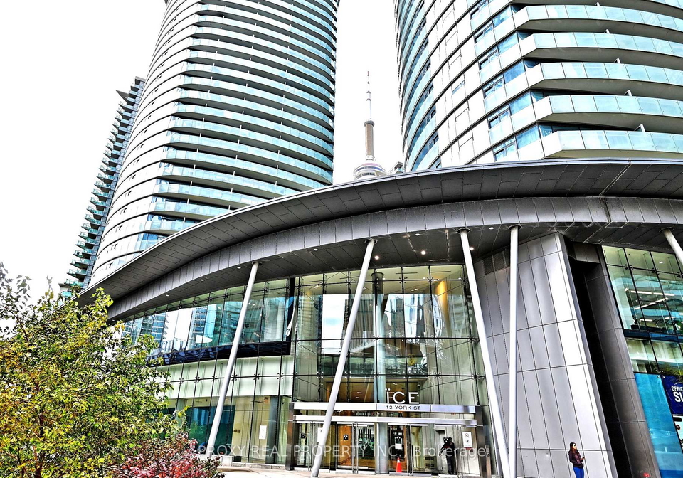 12-york-street-toronto-ontario-c12835978