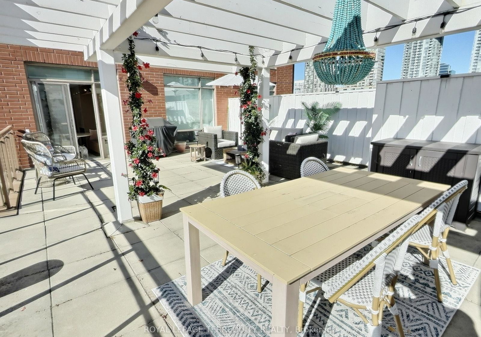 500-queens-quay-w-toronto-ontario-c12836244