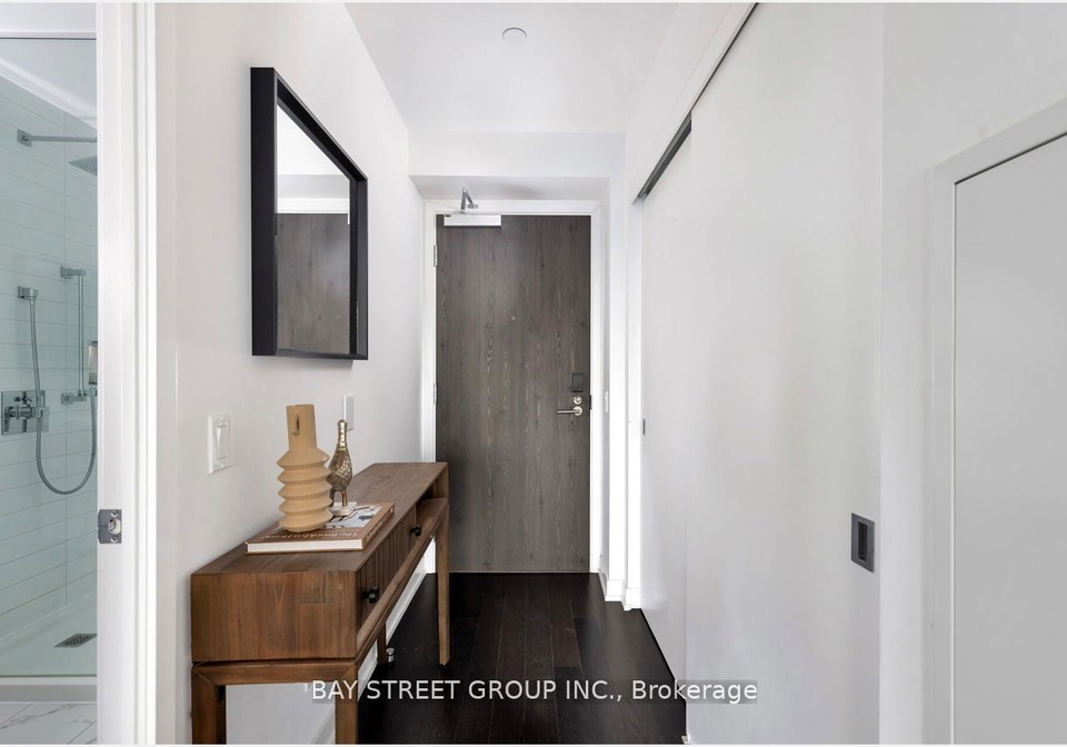 25-richmond-street-e-toronto-ontario-c12836466