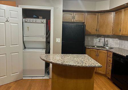 250-wellington-street-w-toronto-ontario-c12836562
