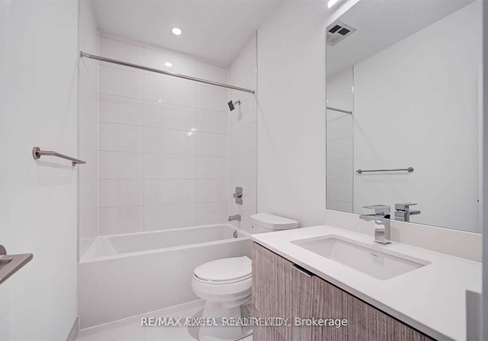 395-bloor-street-e-toronto-ontario-c12836628