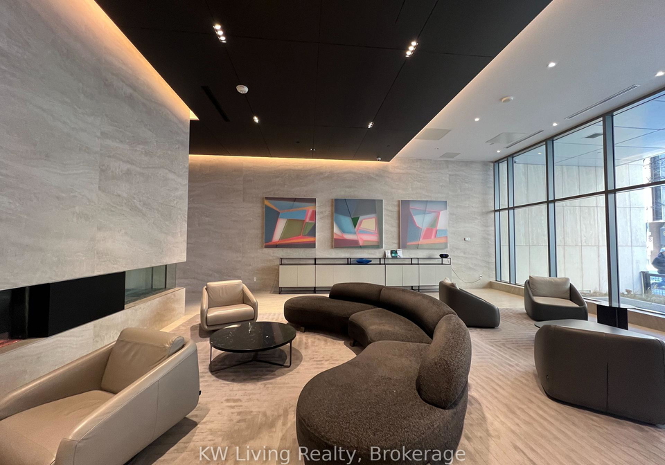 2221-yonge-street-toronto-ontario-c12836674