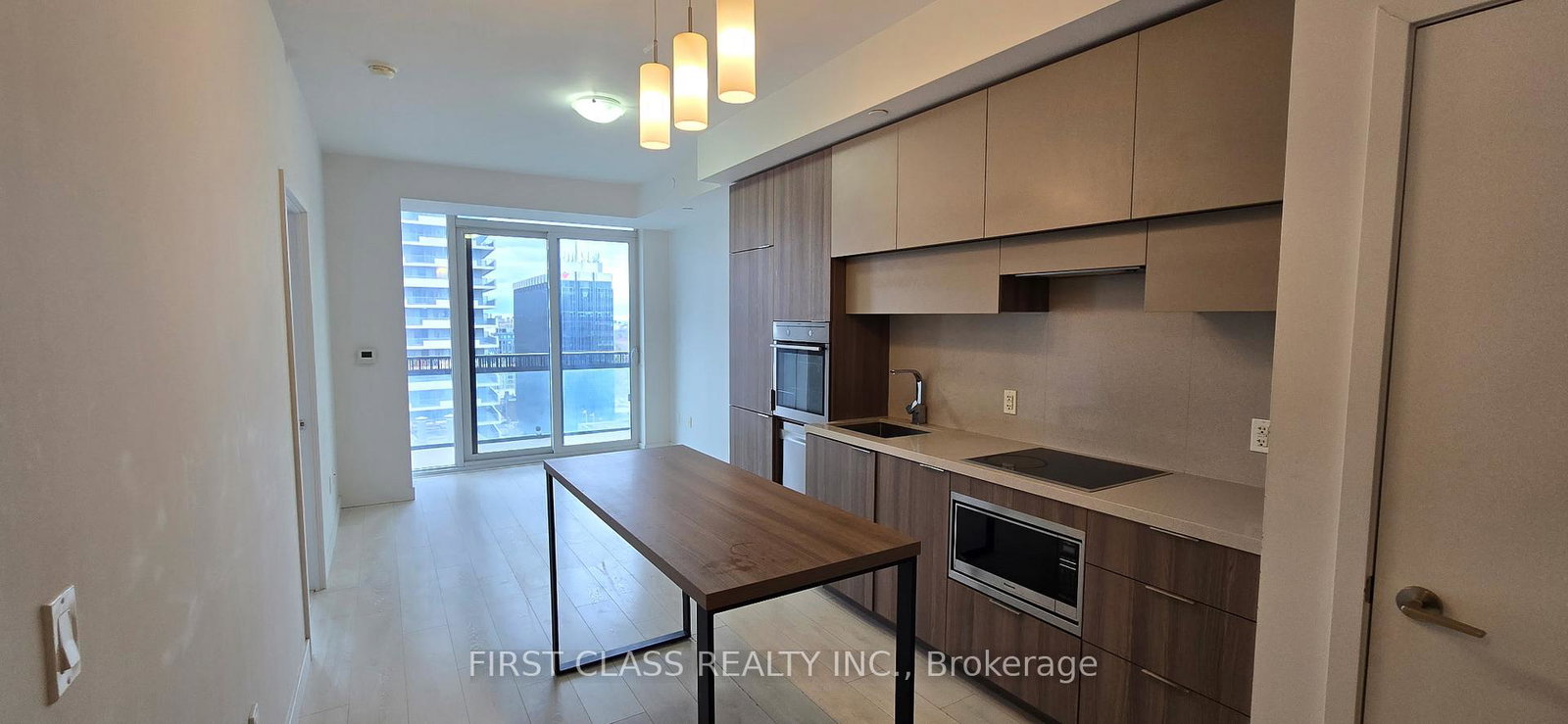 8-eglinton-avenue-e-toronto-ontario-c12836786