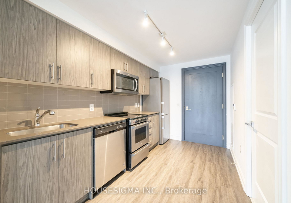 1700-avenue-road-toronto-ontario-c12836814