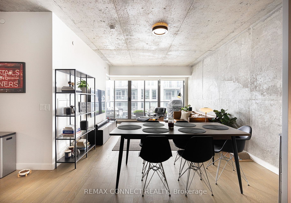 111-bathurst-street-toronto-ontario-c12836934