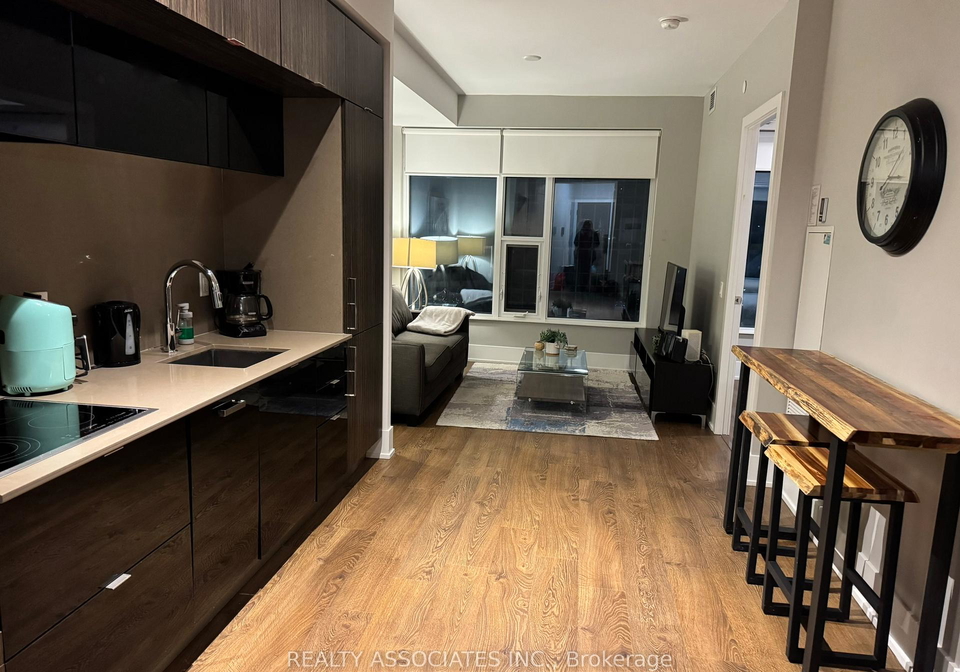 10-york-street-toronto-ontario-c12836962