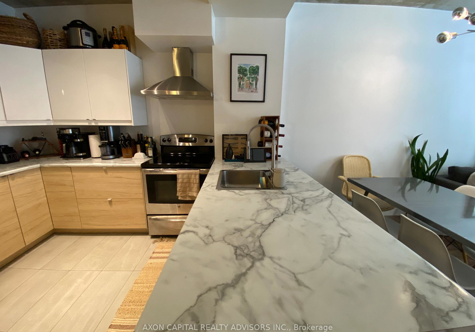 36-charlotte-street-toronto-ontario-c12836972