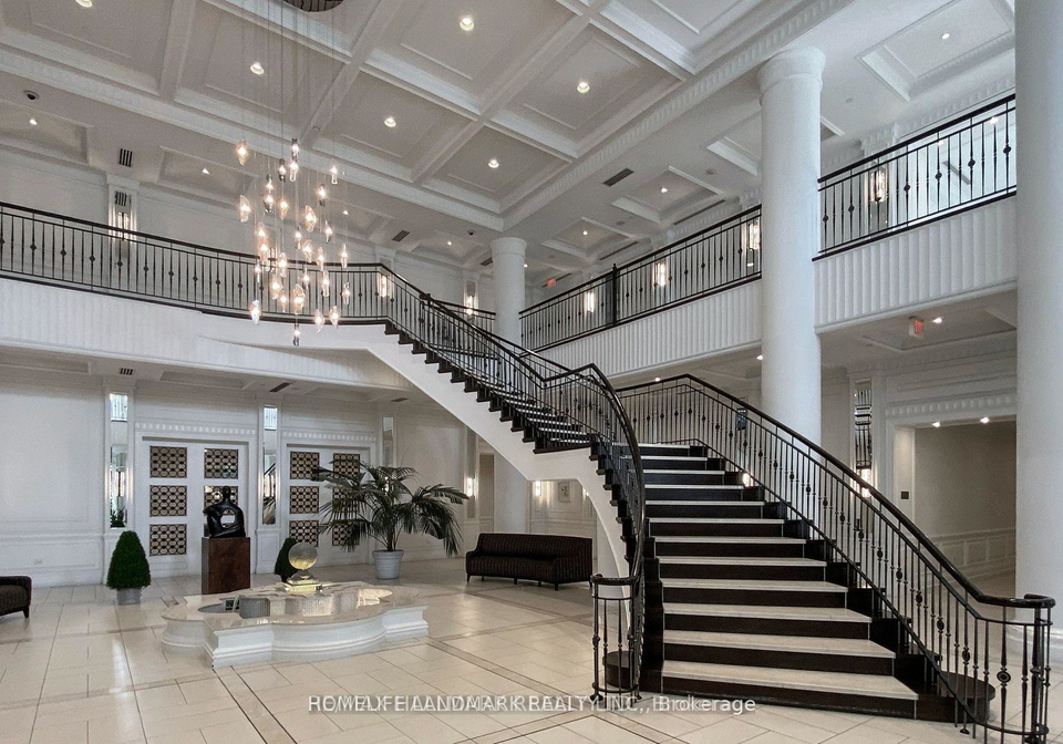 15-greenview-avenue-toronto-ontario-c12837392