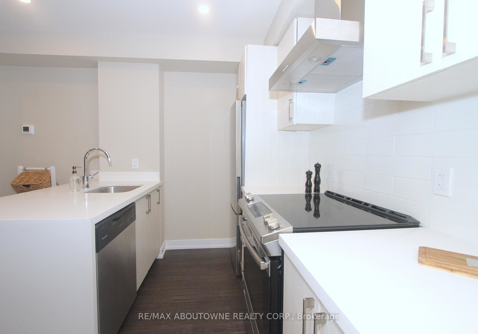 282-bleecker-street-toronto-ontario-c12837678