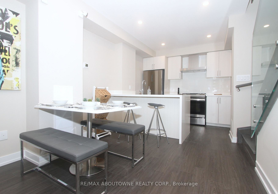 282-bleecker-street-toronto-ontario-c12837678