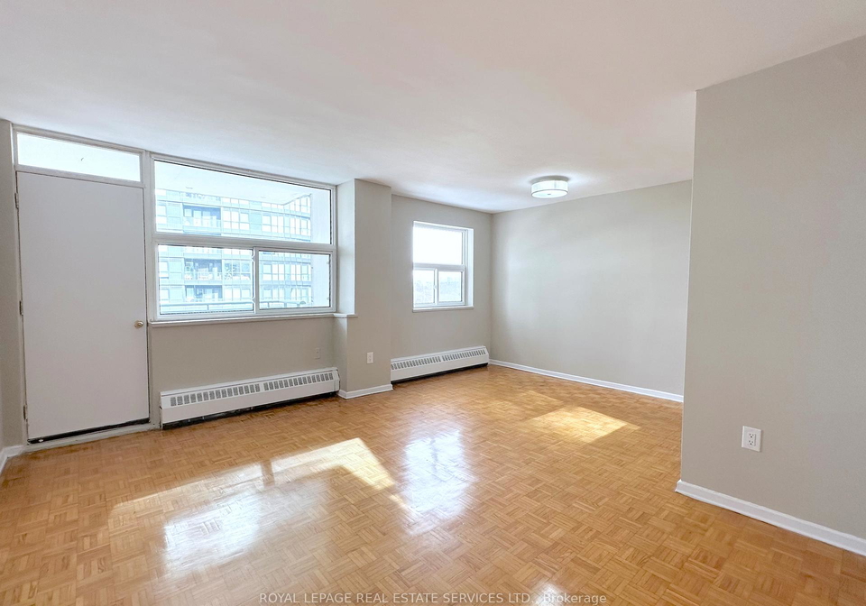 99-howard-street-toronto-ontario-c12837736