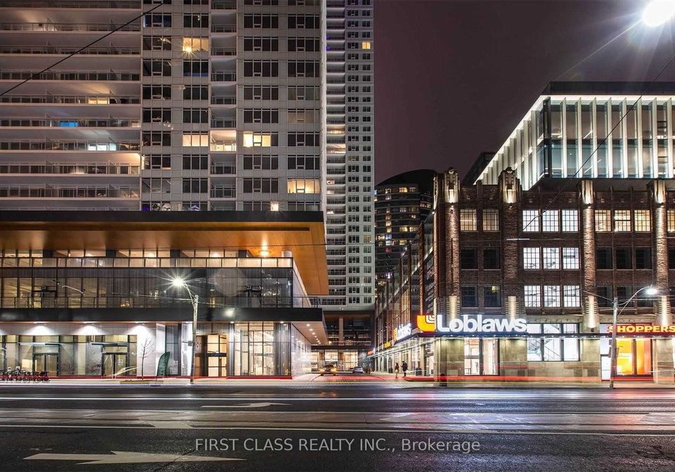 19-bathurst-street-toronto-ontario-c12837788