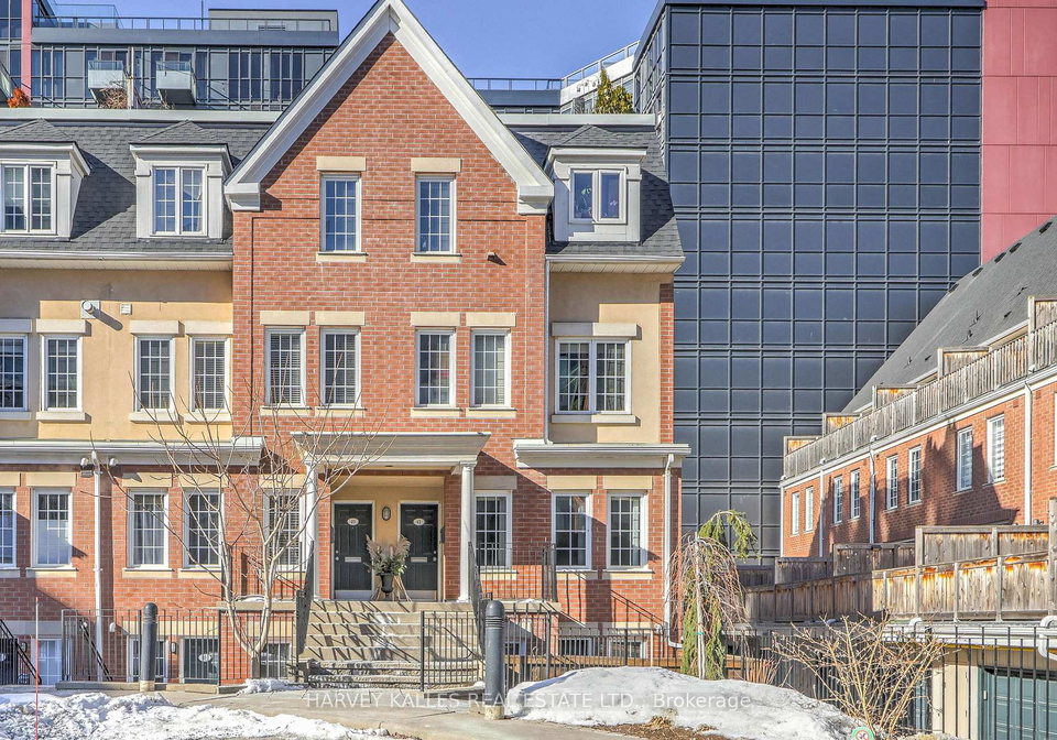 11-niagara-street-toronto-ontario-c12837796