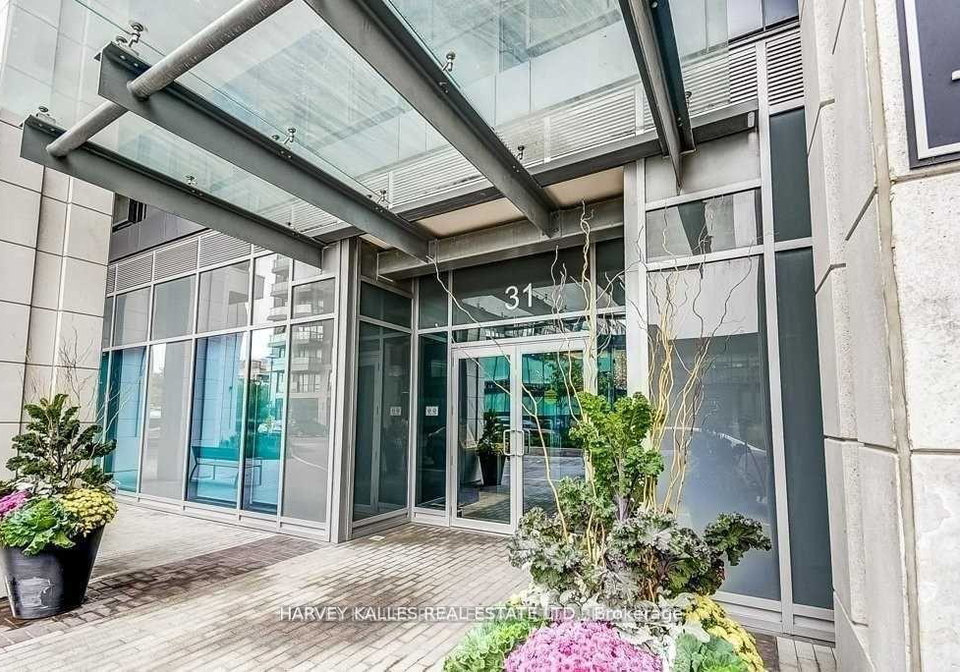 31-tippett-road-toronto-ontario-c12837890