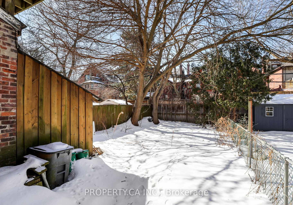 552-huron-street-toronto-ontario-c12837956