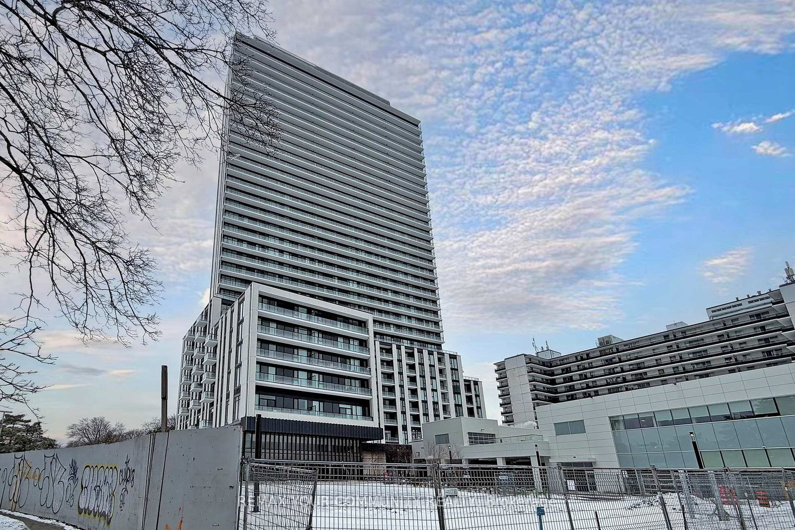 5858-yonge-street-toronto-ontario-c12837958