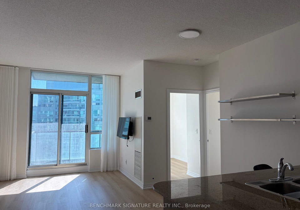 12-yonge-street-toronto-ontario-c12838114