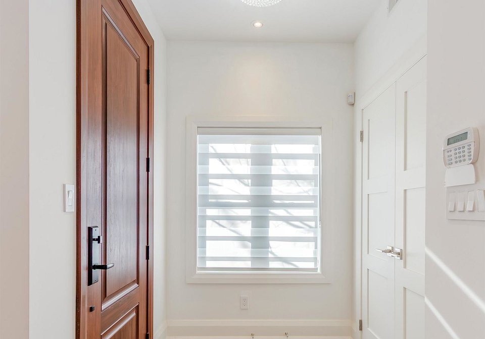 26-bishop-street-toronto-ontario-c12838180