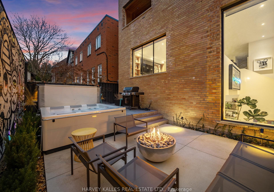 34-coulson-avenue-toronto-ontario-c12838352