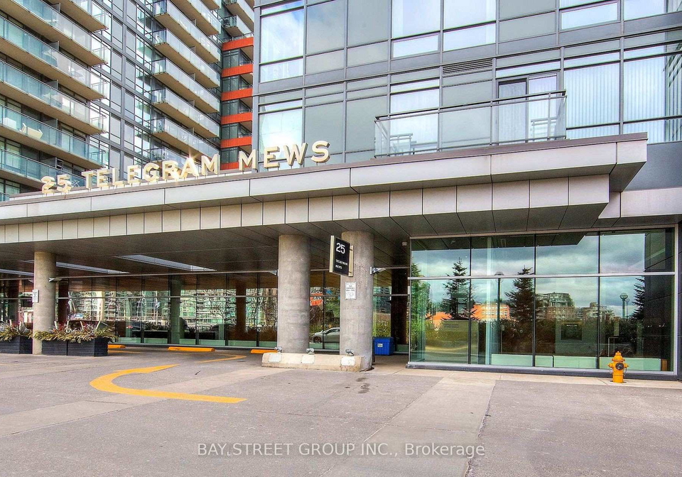 25-telegram-mews-toronto-ontario-c12838396
