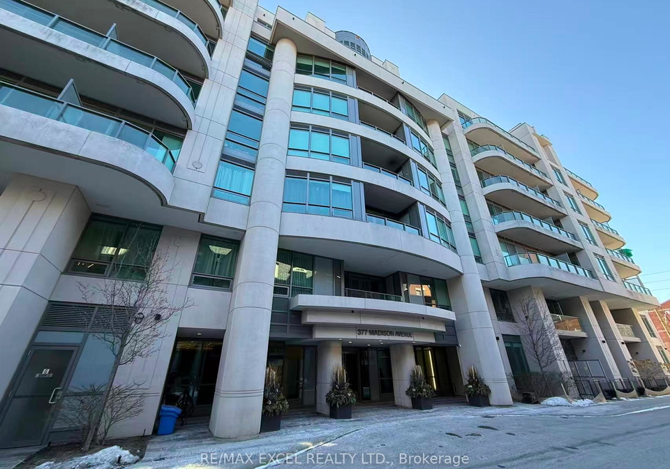 377-madison-avenue-toronto-ontario-c12838550