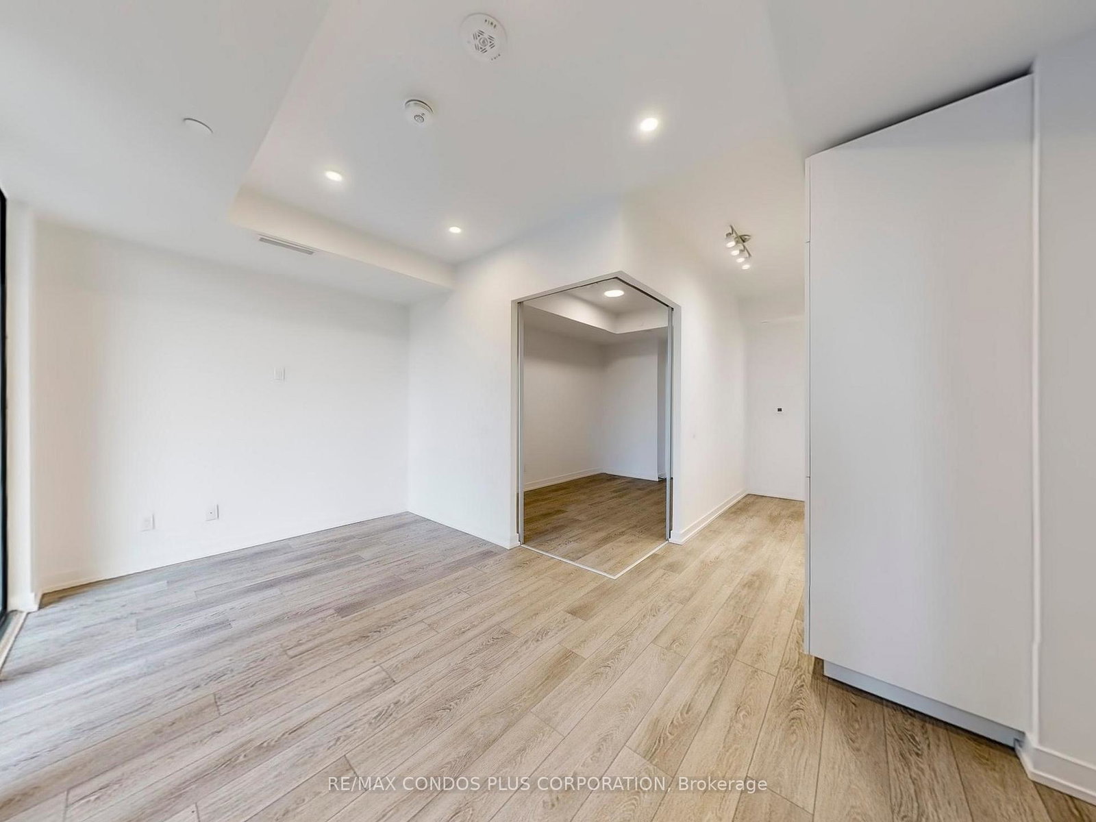 35-parliament-street-toronto-ontario-c12838576