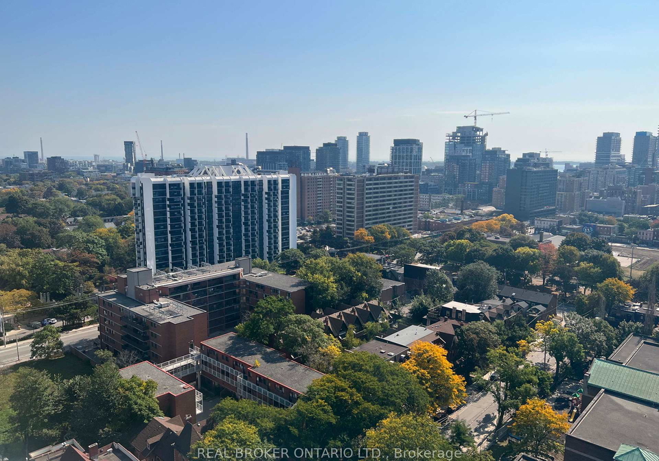 219-dundas-street-e-toronto-ontario-c12838592