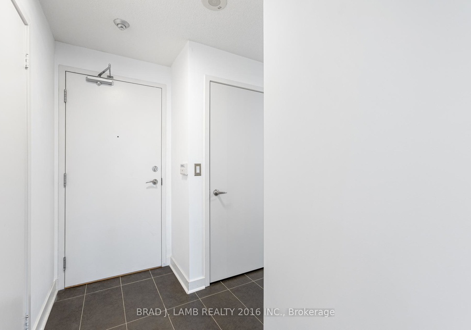 320-richmond-street-e-toronto-ontario-c12838630