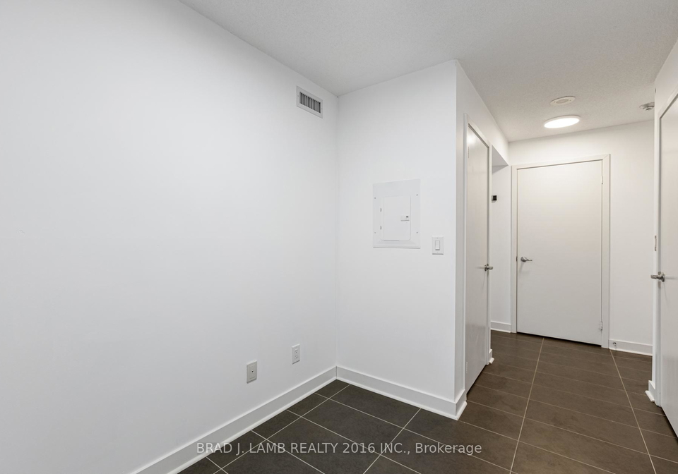 320-richmond-street-e-toronto-ontario-c12838630