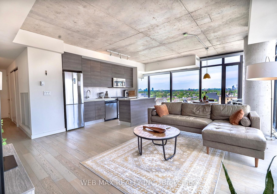 111-bathurst-street-toronto-ontario-c12838814