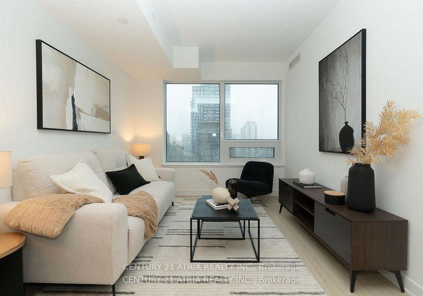8-wellesley-street-w-toronto-ontario-c12838912