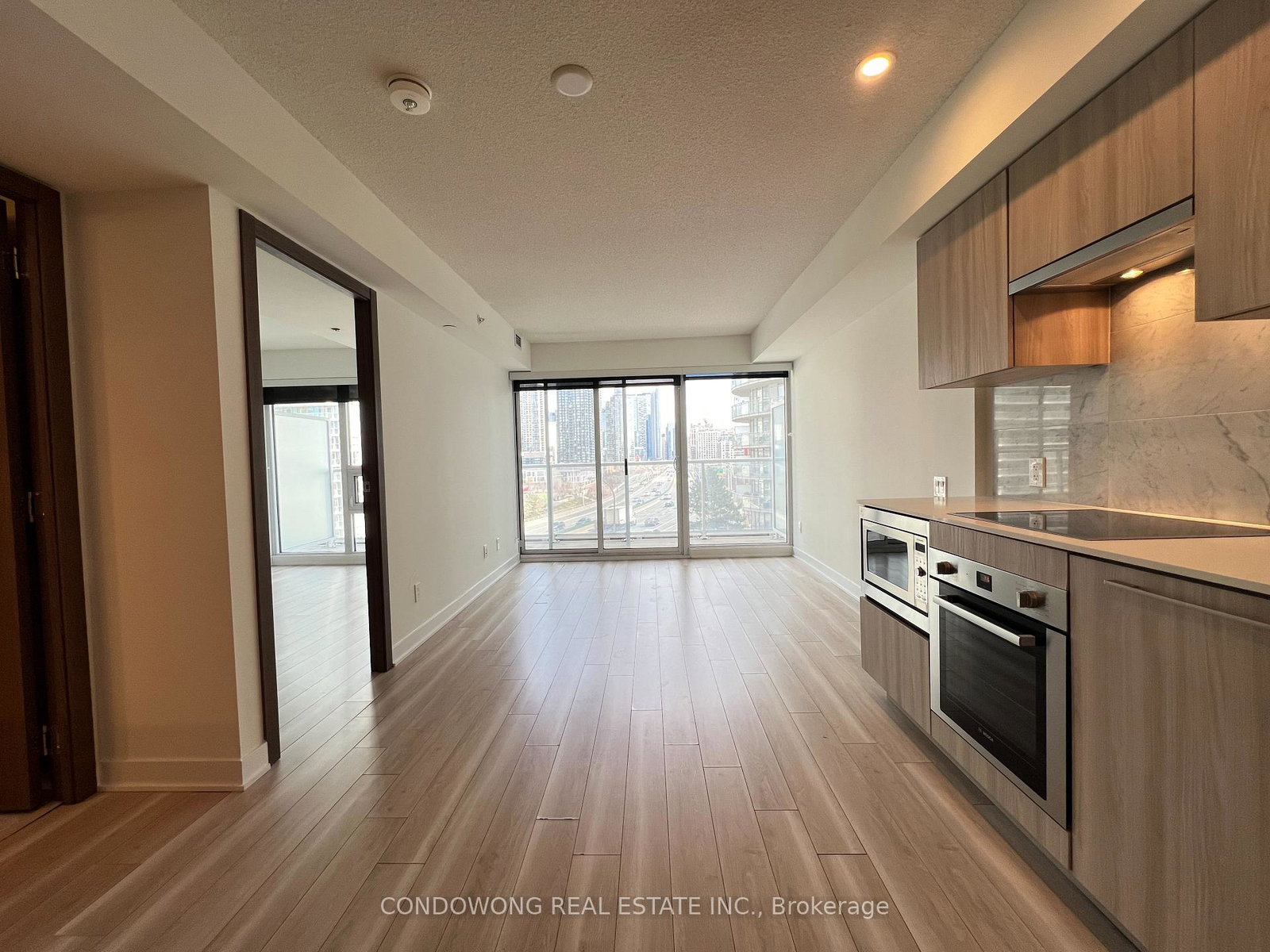 17-bathurst-street-toronto-ontario-c12839020