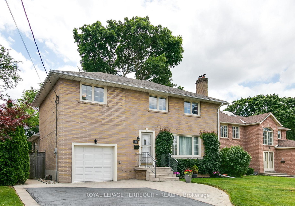 11-urbandale-avenue-north-york-ontario-c12839110