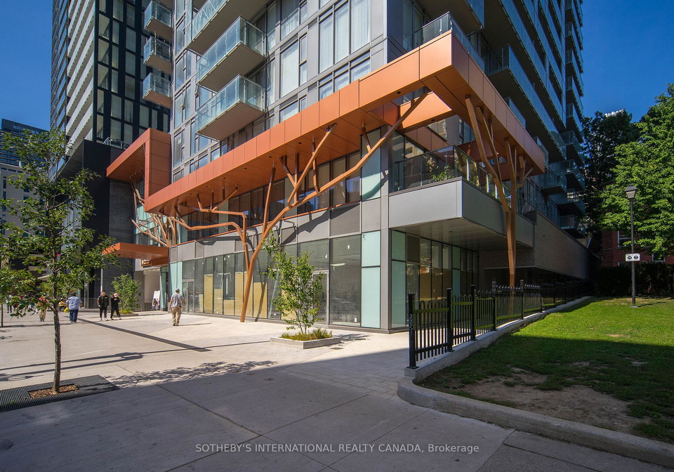 50-wellesley-street-e-toronto-ontario-c12839266