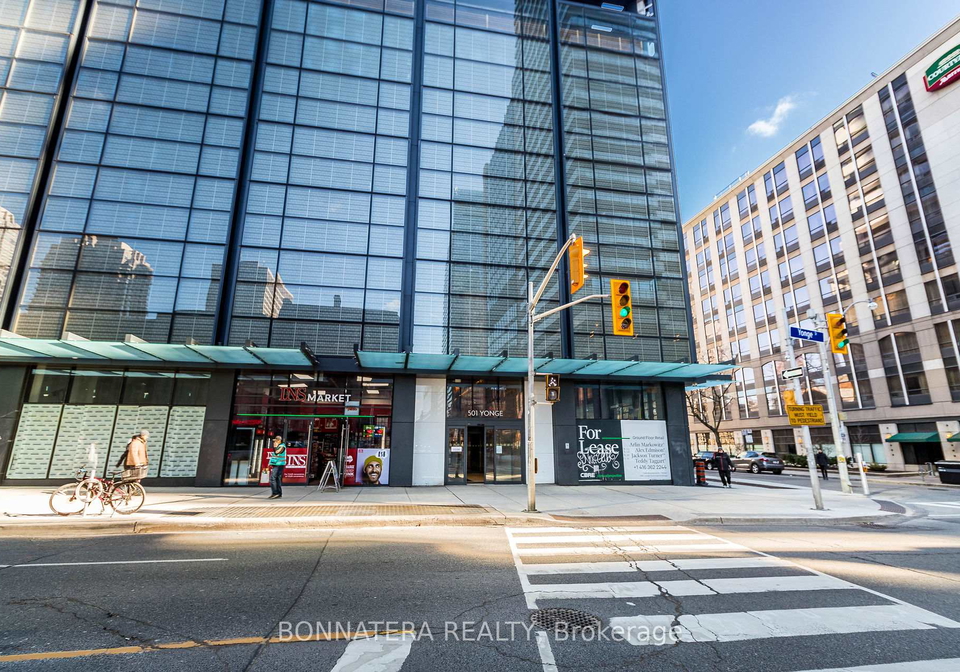 501-yonge-street-toronto-ontario-c12839356