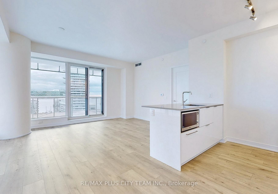 28-freeland-street-toronto-ontario-c12839640