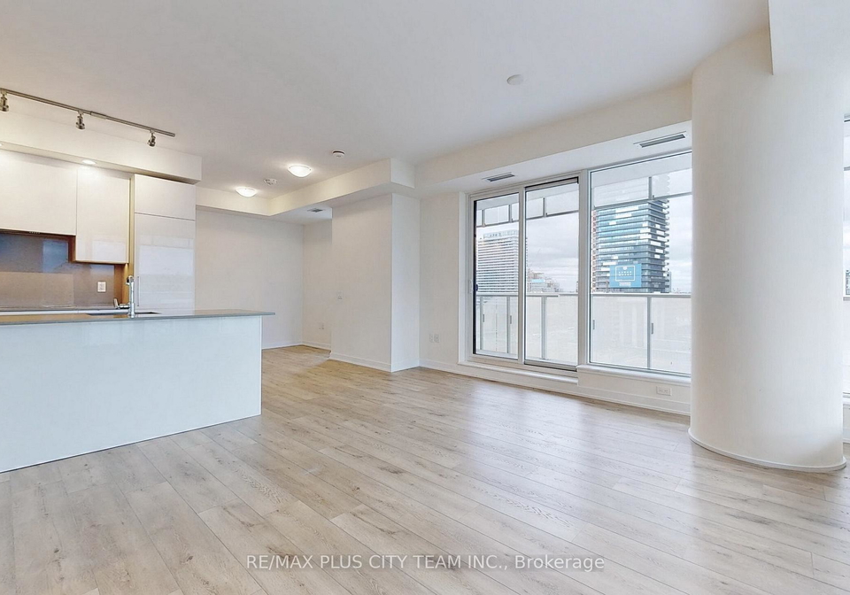 28-freeland-street-toronto-ontario-c12839640