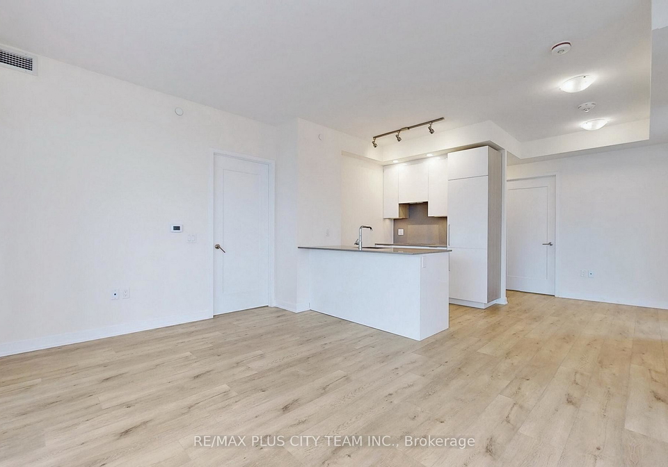 28-freeland-street-toronto-ontario-c12839640