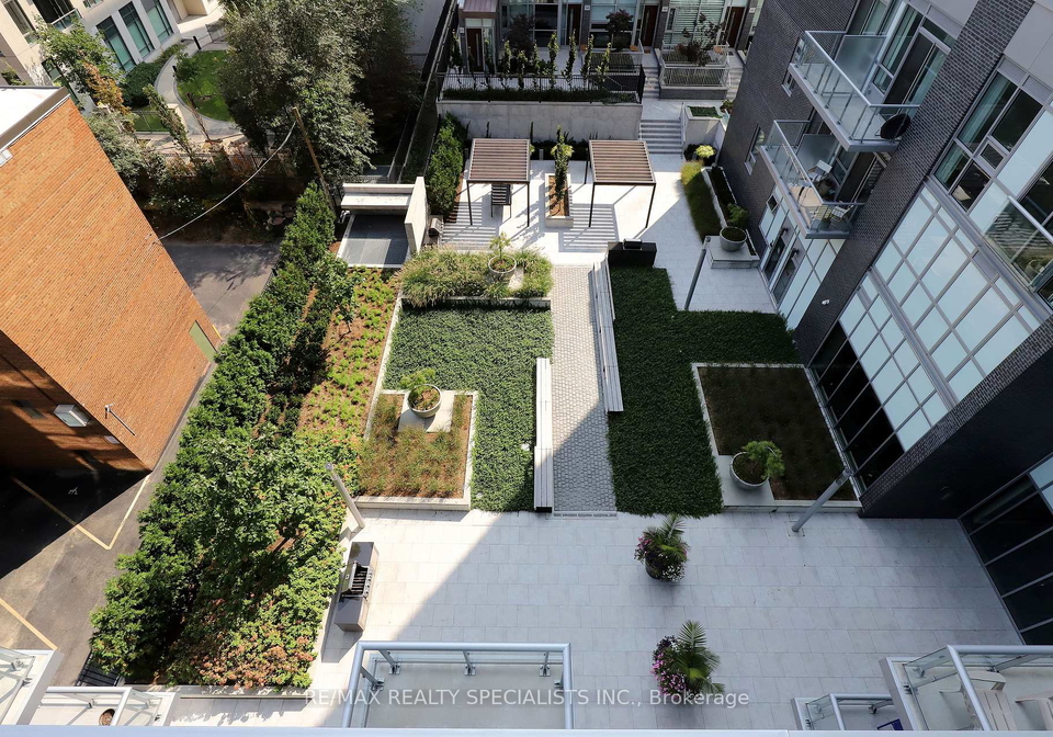 101-erskine-avenue-toronto-ontario-c12839662