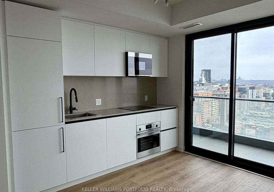 35-parliament-street-toronto-ontario-c12840146