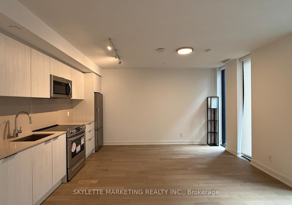 25-richmond-street-e-toronto-ontario-c12840178