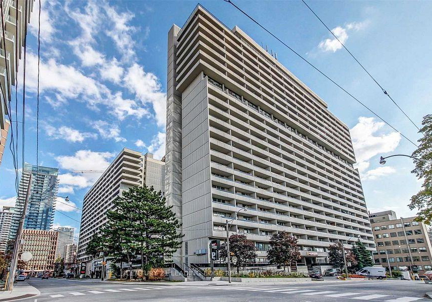 411-duplex-avenue-toronto-ontario-c12840484