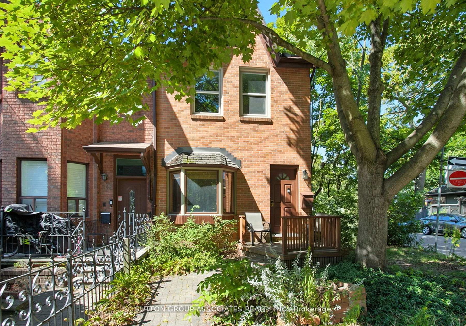 250-robert-street-toronto-ontario-c12840586